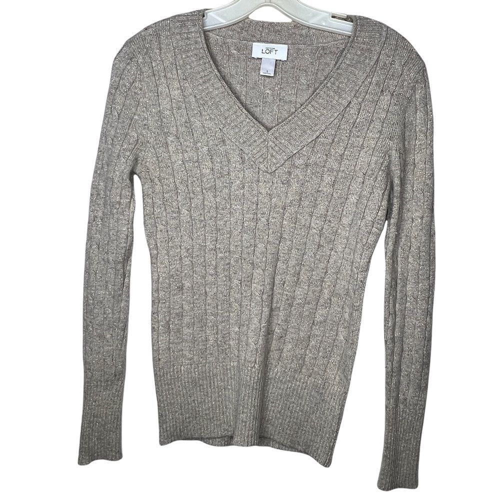 Loft Sweater‎